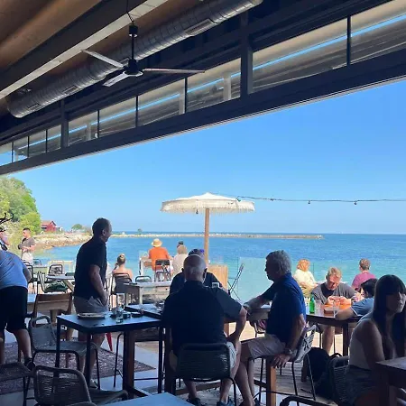 Апартамент Sea Garden Marina 4 Варна