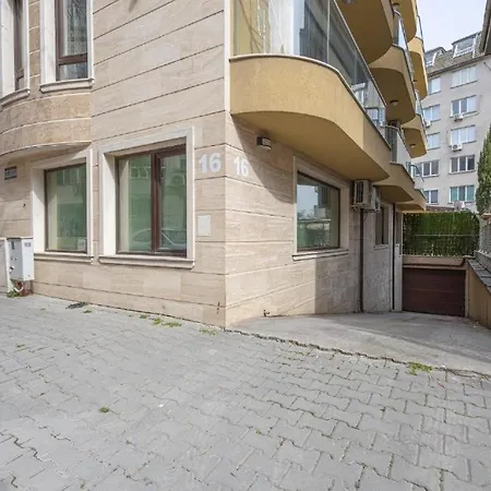 Апартамент Sea Garden Marina 4 Варна
